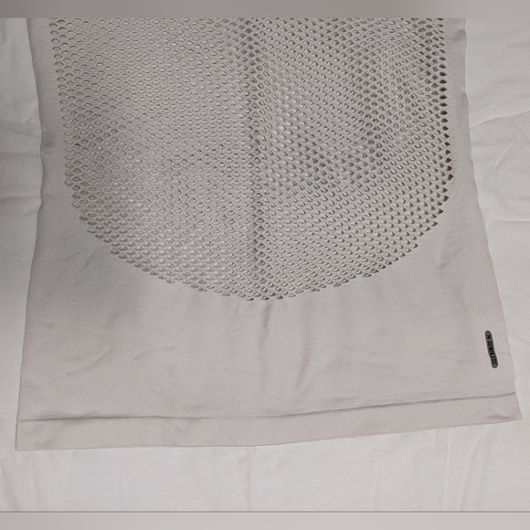 Mesh Workout Tank Top - Picture 4 of 5